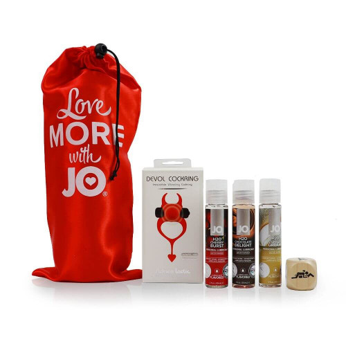 System JO | Набор для двоих «Дьявольская вишня»: 3 вкусовые смазки System JO, виброкольцо и кубик с позами. Цена: 1 439 грн System JO | Набор для двоих «Дьявольская вишня»: 3 вкусовые смазки System JO, виброкольцо и кубик с позами. Цена: 1 439 грн