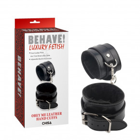 Chisa Novelties | Наручники с мехом Chisa Behave! Luxury Fetish и серебристой фурнитурой. Цена: 1 150 грн