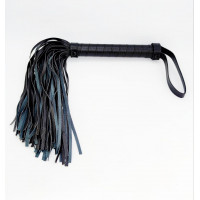 Мягкий флоггер DS Fetish, черный Мягкий флоггер DS Fetish, черный