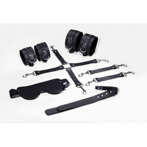 Feral Feelings | Набор Feral Feelings BDSM Kit 5 Black, наручники, поножи, коннектор, маска, паддл. Цена: 2 779 грн