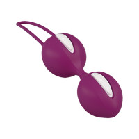 Fun Factory | Вагинальные шарики Fun Factory SMARTBALLS DUO, бордово-белые, 2 шт, диаметр 3,2 и 3,6 см. Цена 1 139 грн