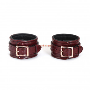 Liebe Seele | Поножи Liebe Seele Wine Red Anklecuffs. Ціна: 3729 грн