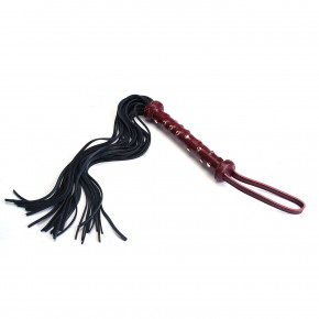 Liebe Seele | Флоггер Liebe Seele Wine Red Studded Flogger. Цена: 4 912 грн