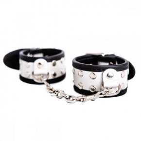Loveshop | Наручники М'які Hand Cuffs, Silver. Ціна: 750 грн