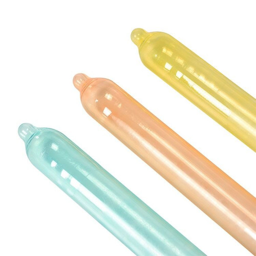 Recare | Презервативы Recare Color Fruit Flavour Condoms 12 шт, ароматы: мята, банан, клубника. Ціна 109 грн. Фото: 3